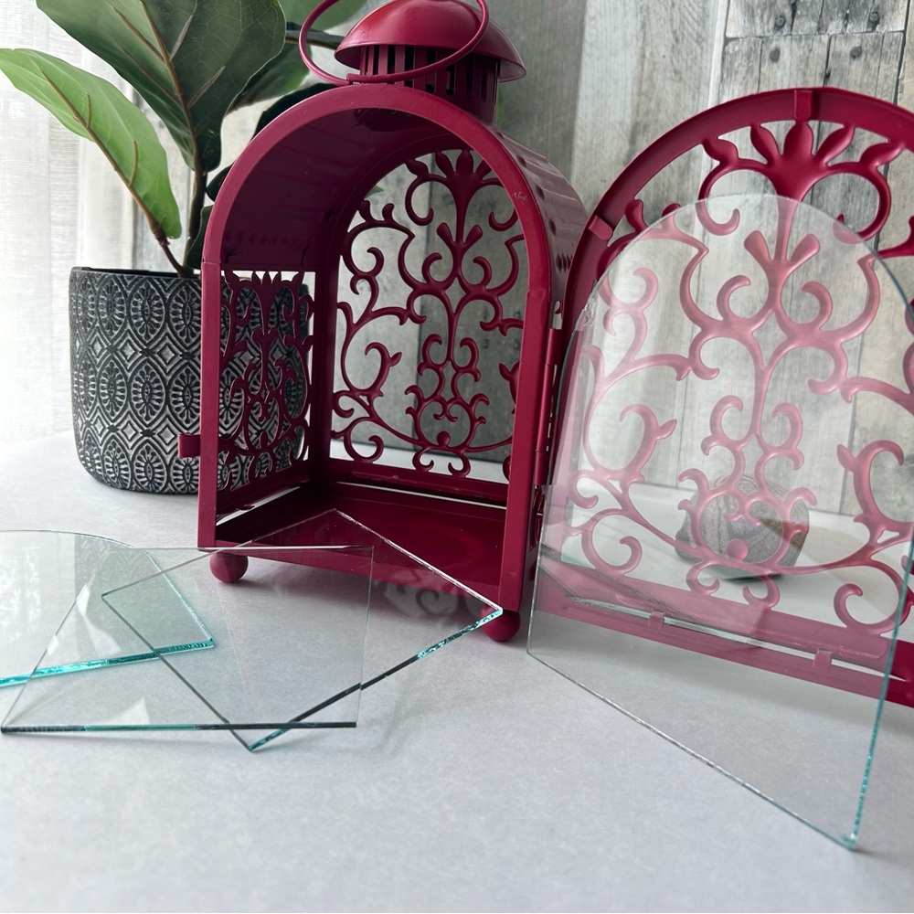 ๐ดIKEA Gottgora Vintage Red Scroll Decorative Metal Lantern - Picture 3 of 12